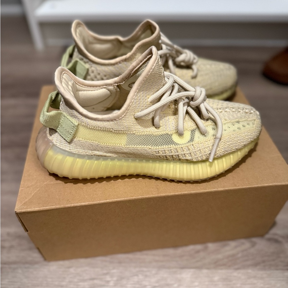 Adidas YEEZY Boost 350 v2 butter
